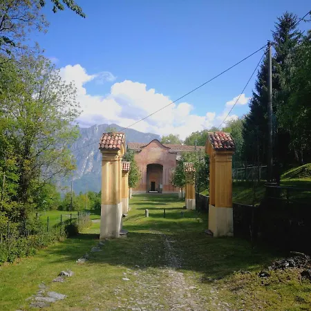 Nido D'amore Semesterbostad Ponna Inferiore